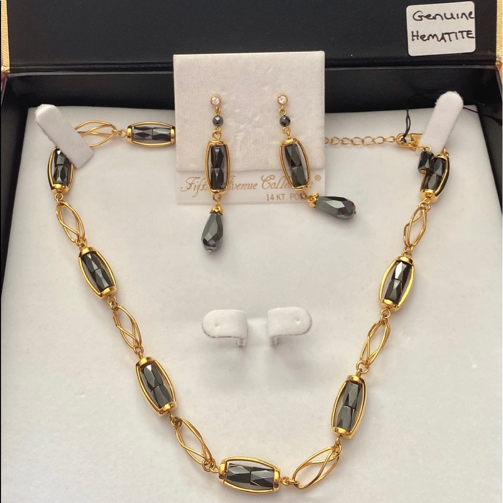 Fifth Avenue Collection Necklace & Earrings Set